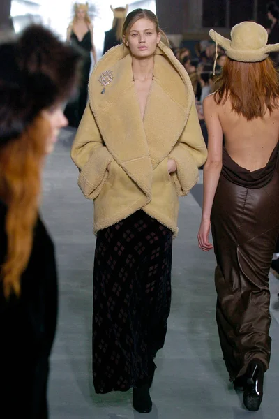 Look 53